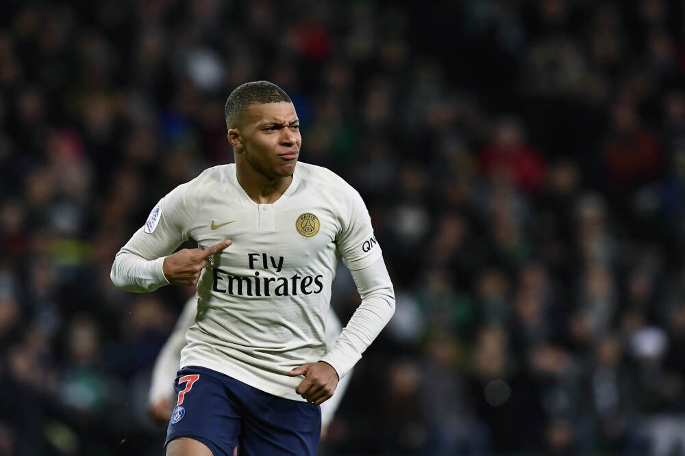 东体谈中方教练加入中国女足团队：更易沟通，技战术也能带来补充